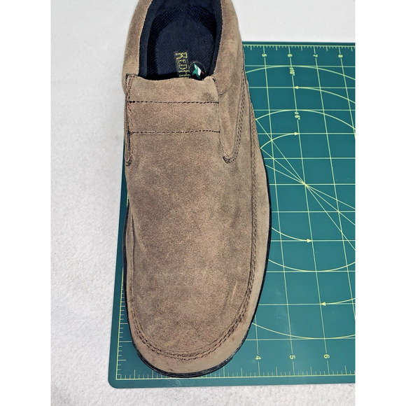 Size 11W Redhead Brown Suede Mens Mocs Slip on Shoes Gussets Rubber Outsoles - Picture 8 of 11
